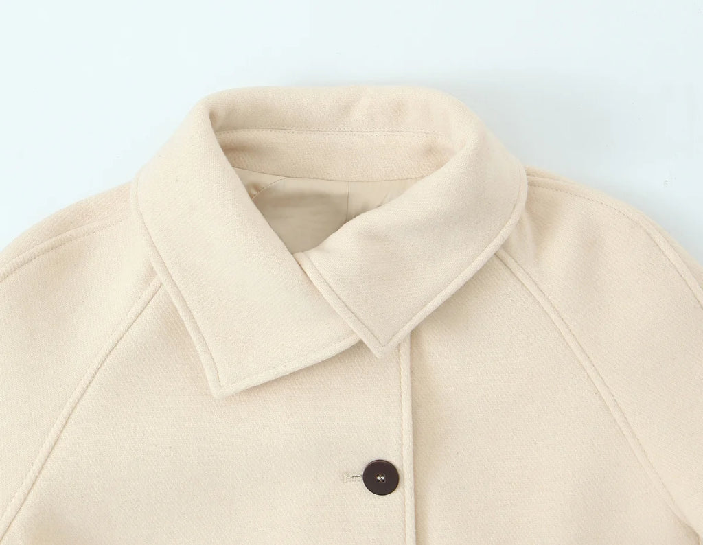 Auren Minimal Windbreaker